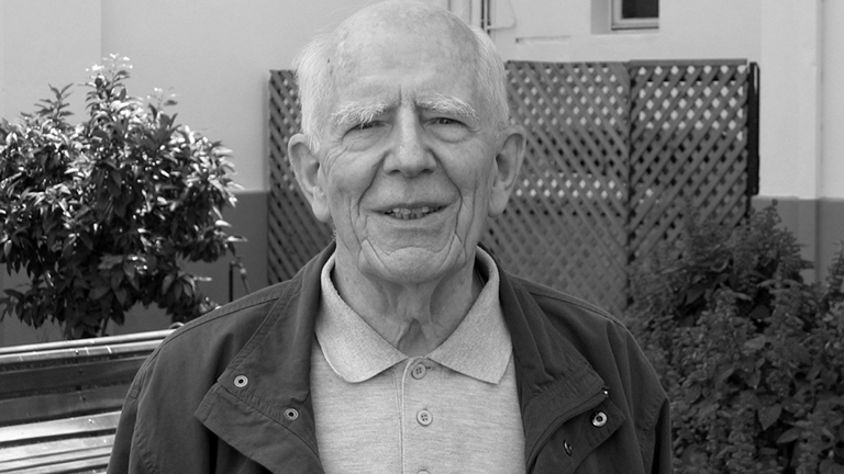 Carlos Aldunate S. J: Un jesuita de 102 años