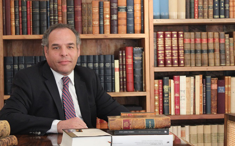 Manuel Salas, historiador: El Padre Hurtado, desde Chillán a Lovaina