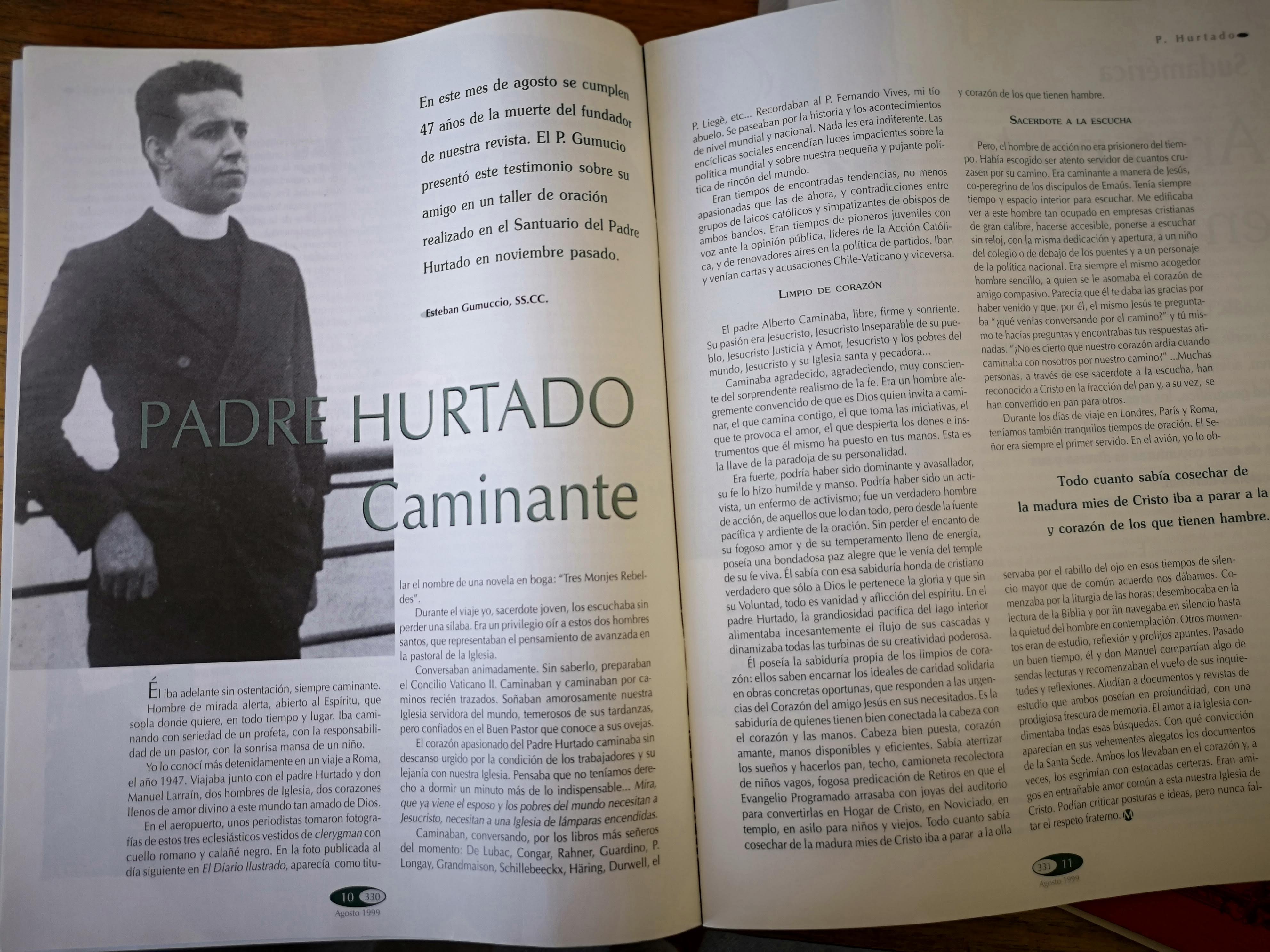 El padre Alberto Caminaba, libre, firme y sonriente