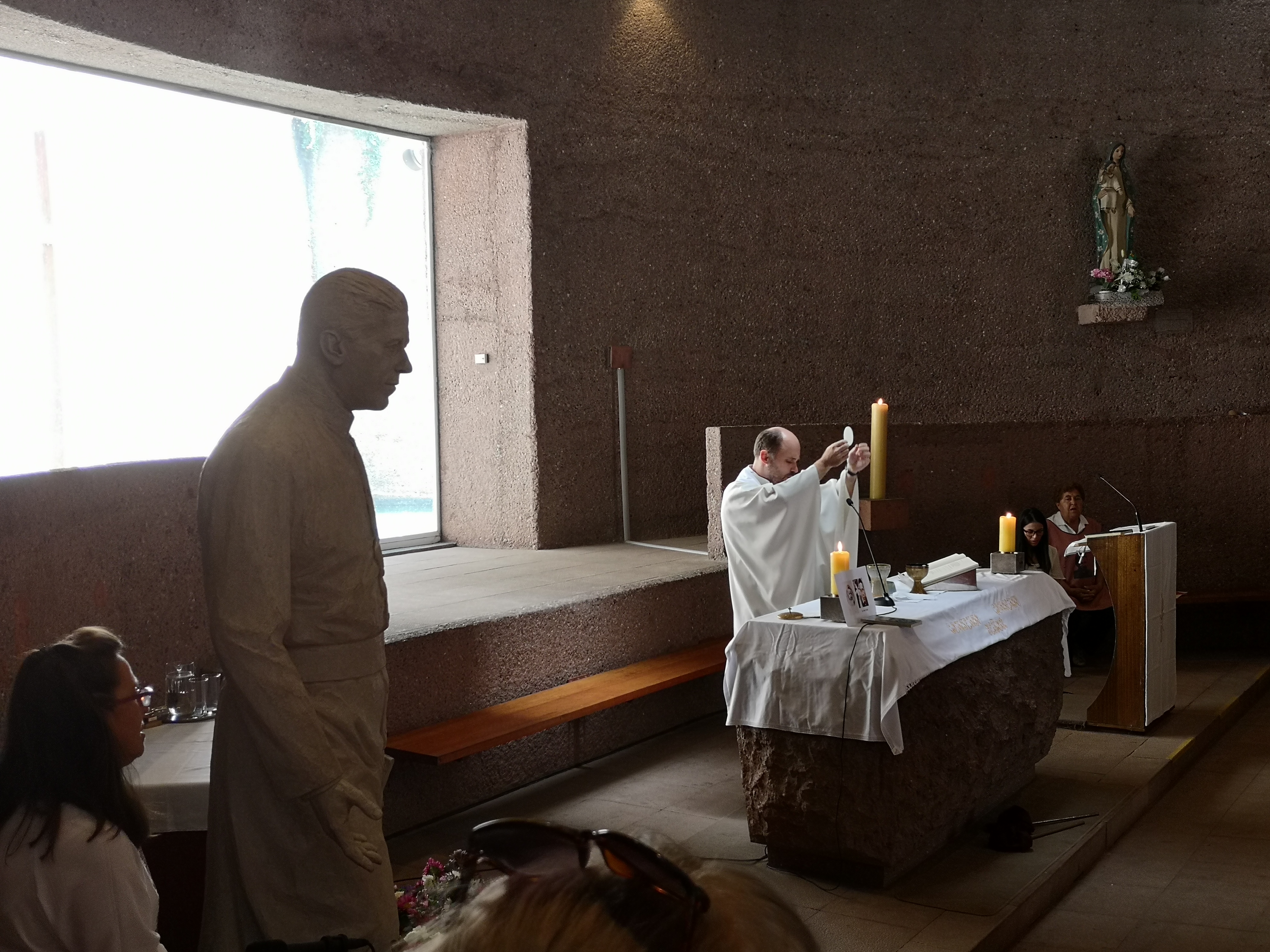 ¡Feliz cumpleaños Padre Alberto!