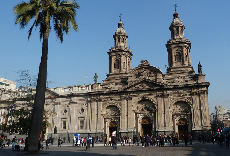 El 1º de agosto el Padre Hurtado se toma la Catedral