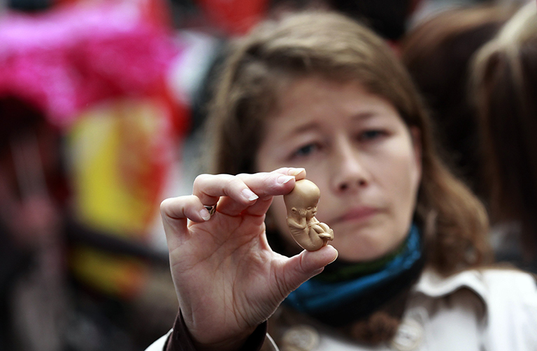 Y el Padre Hurtado, ¿qué diría acerca del aborto?